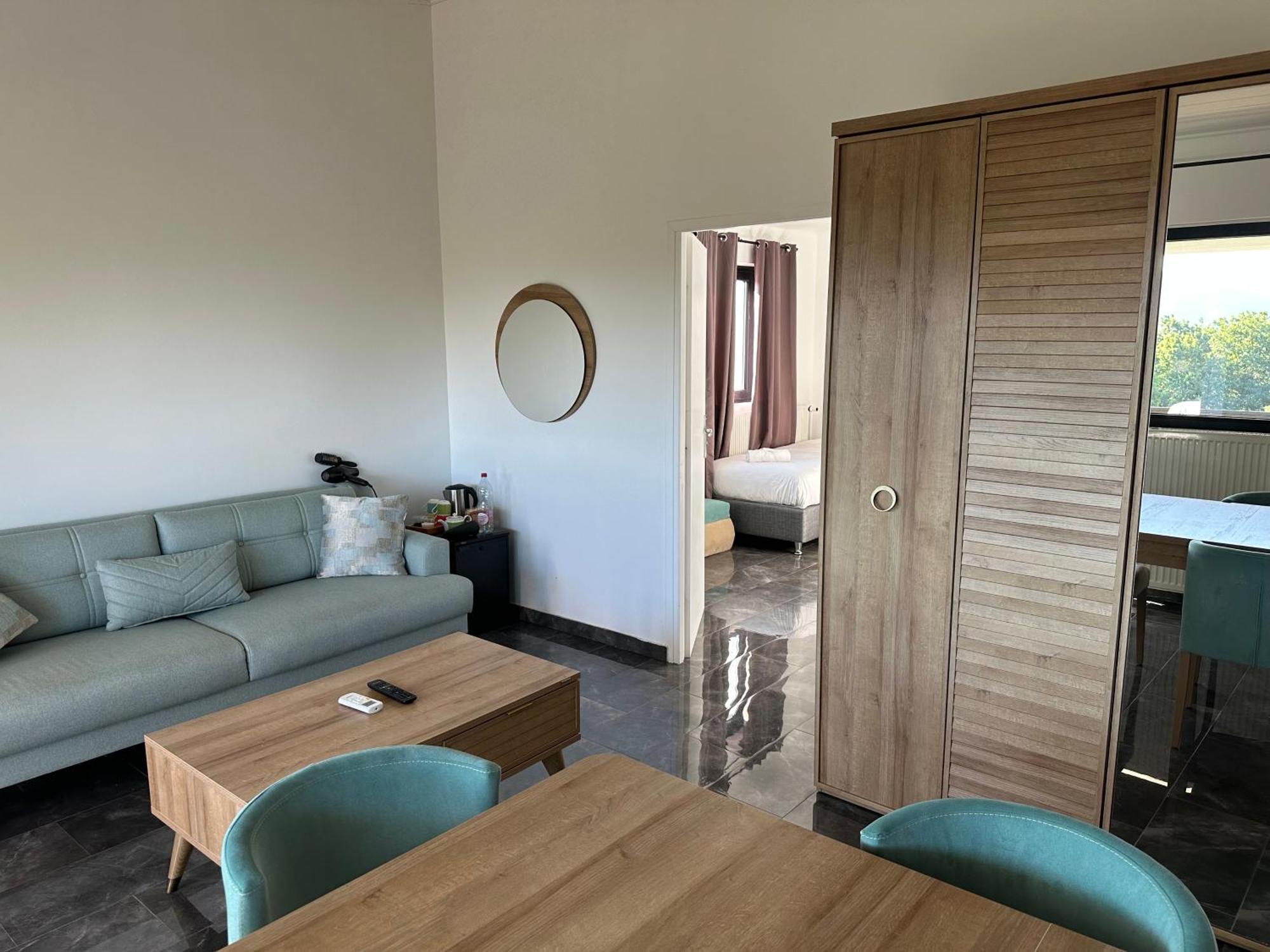 Hotel Parc Les Cigognes Albe Exterior photo